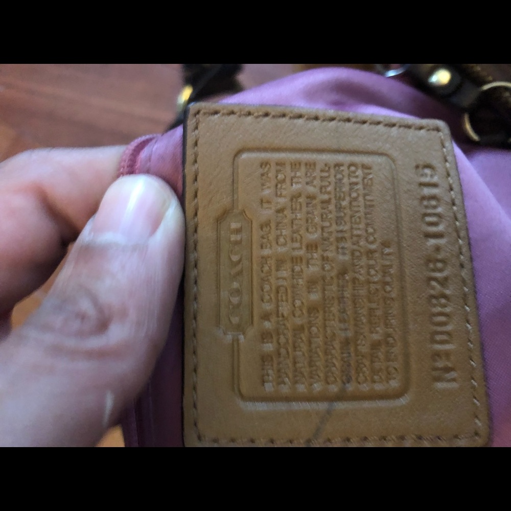 Authentic Coach hobo style bag - Picture 4 of 5